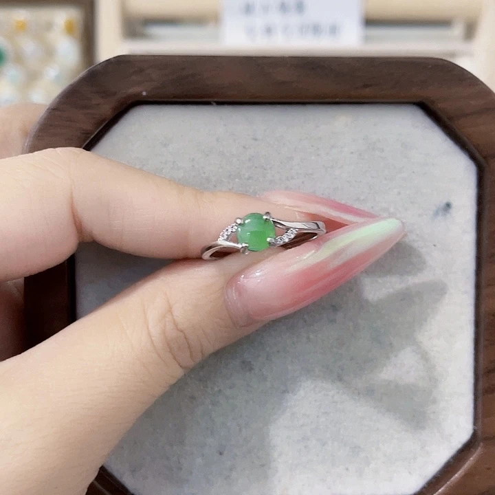 翡翠未镶嵌颈饰天然翡翠Ａ货