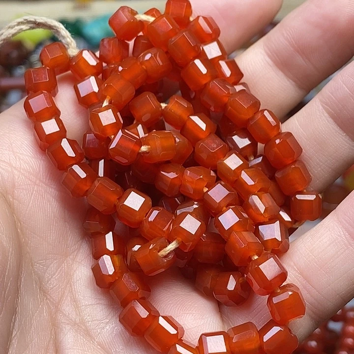 未镶嵌颈饰玛瑙/玉髓