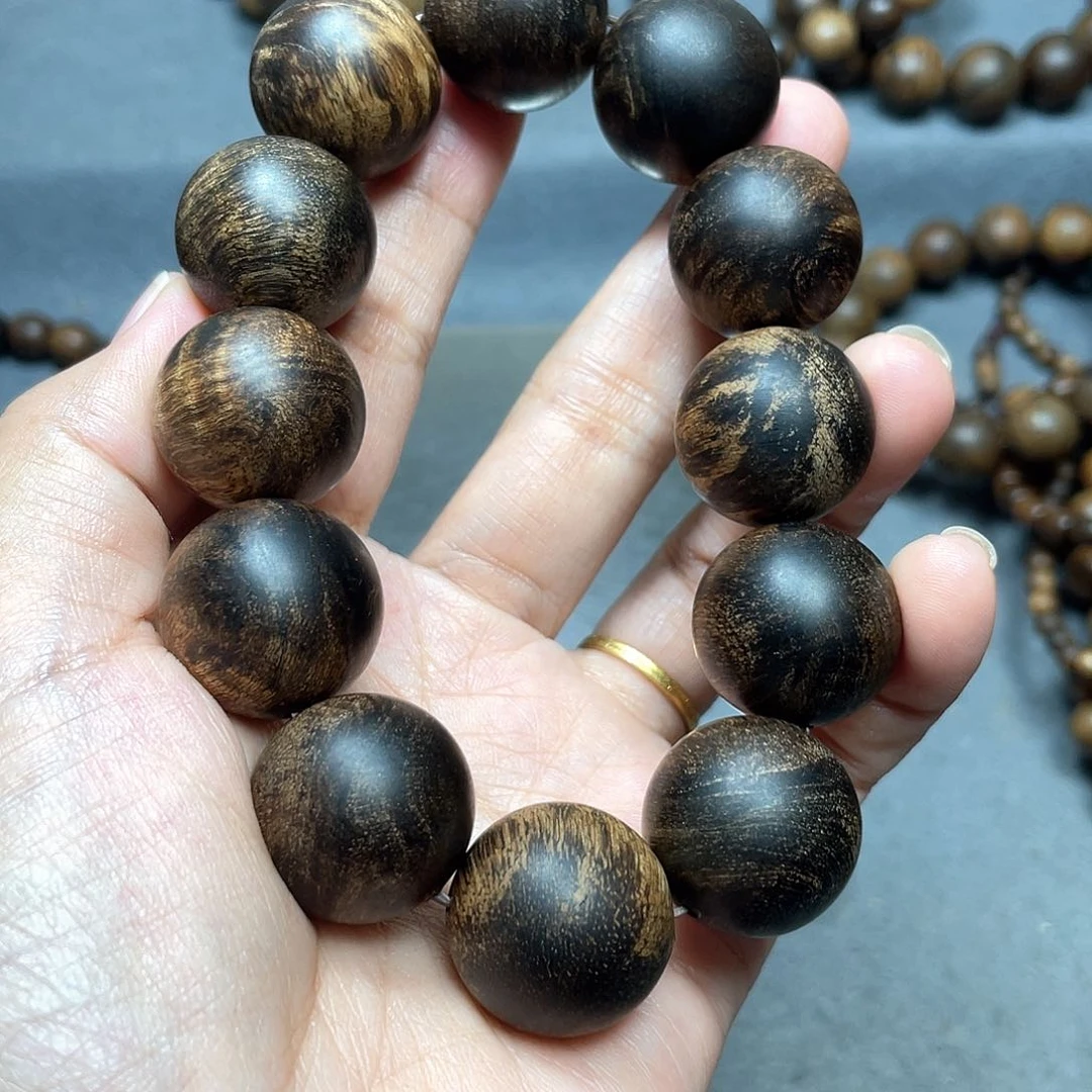 沉香手串白棋瘤疤2.0