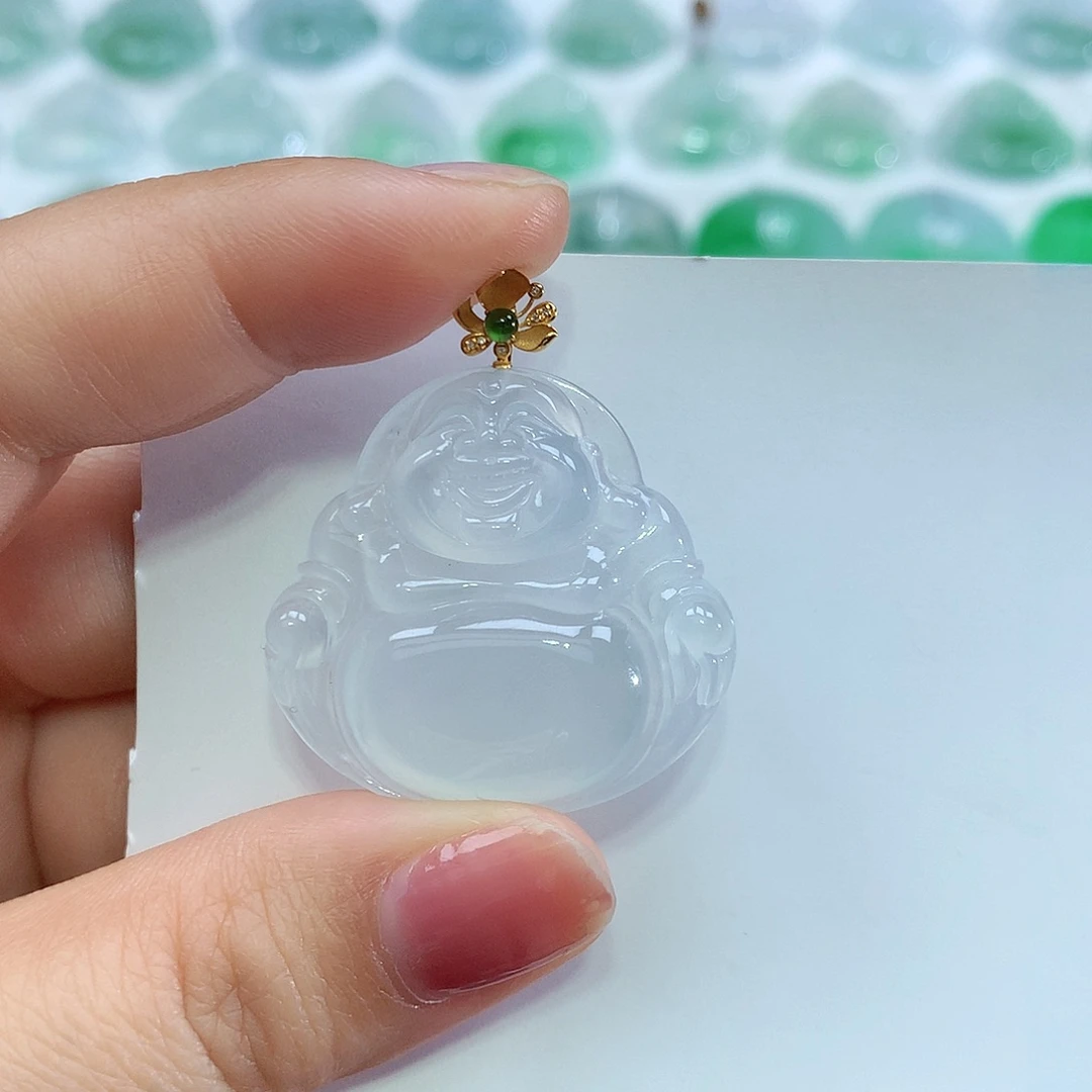 翡翠18K金镶嵌颈饰佛公