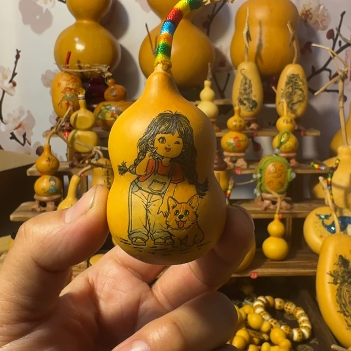 奶瓶小葫芦手把件