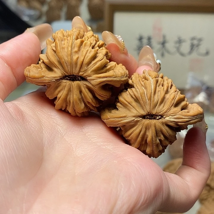 吊坠文玩核桃45四座楼