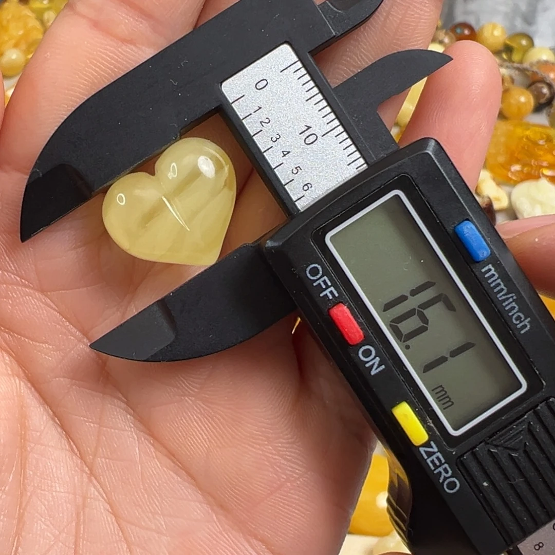 蜜蜡未镶嵌裸石蜜蜡