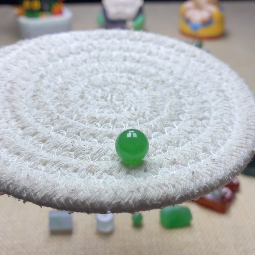 翡翠未镶嵌手链10翡翠圆珠