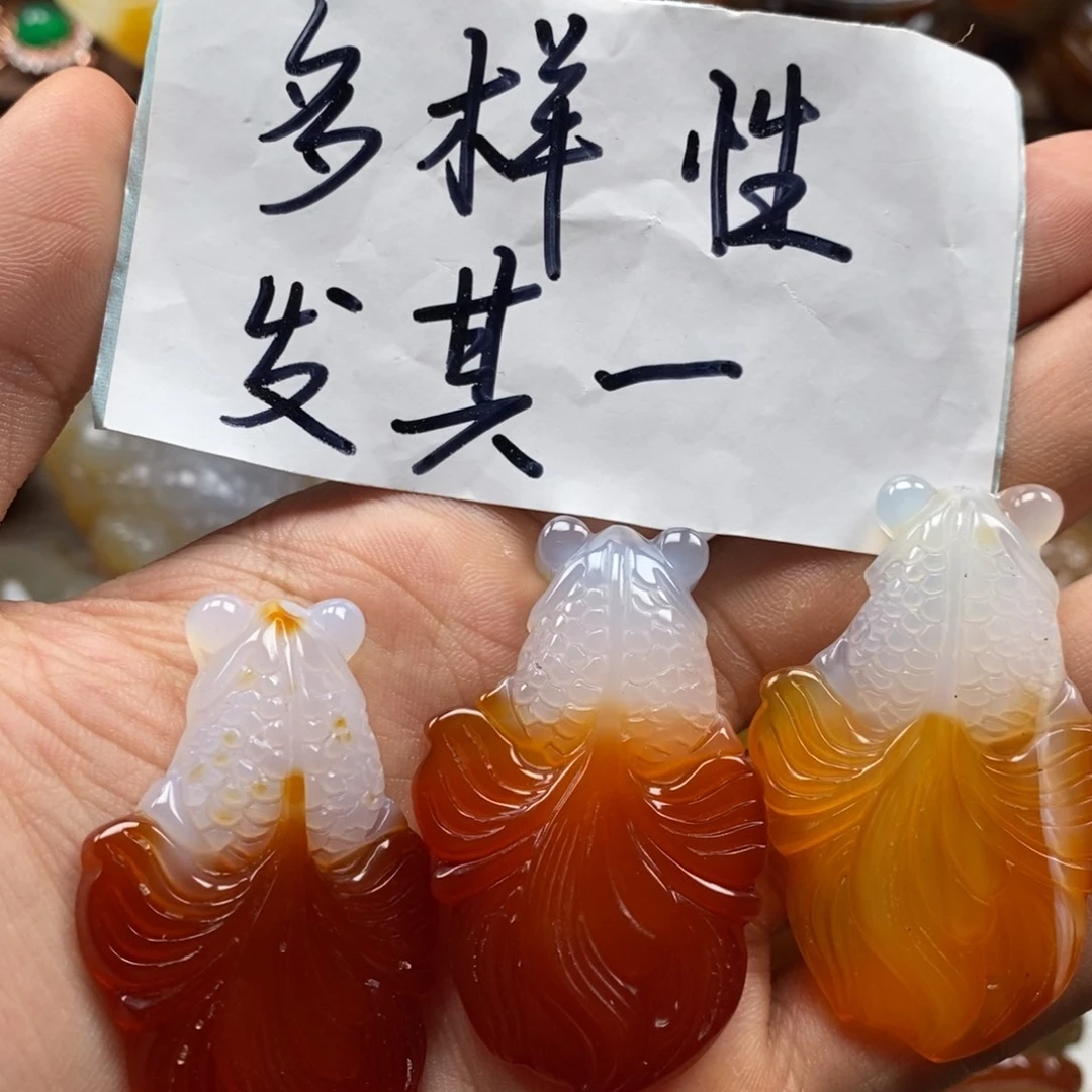 玛瑙/玉髓未镶嵌颈饰