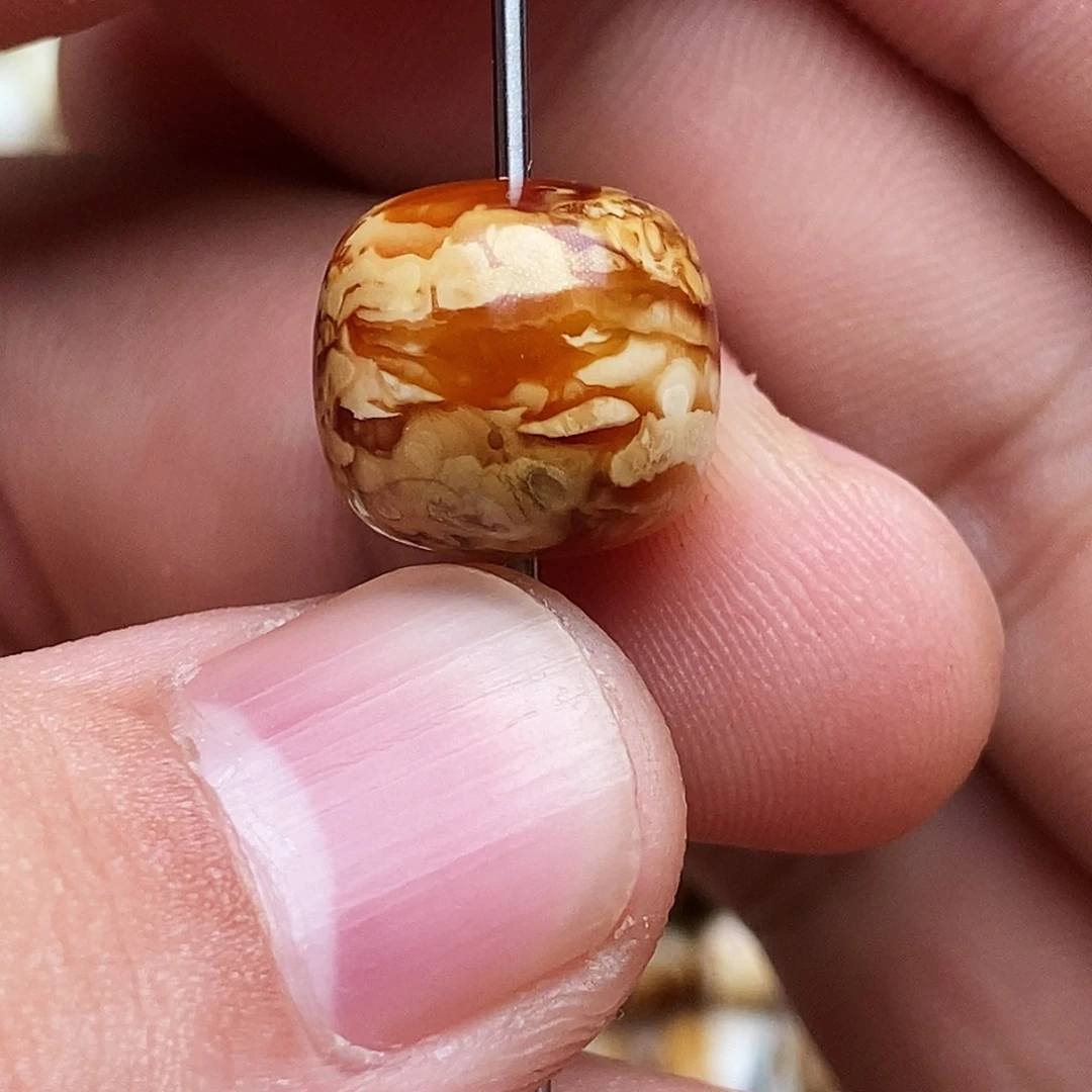 O***C琥珀未镶嵌珠宝奇石13.0mm