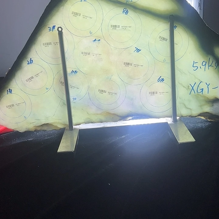 定制翡翠未镶嵌天然翡翠手镯