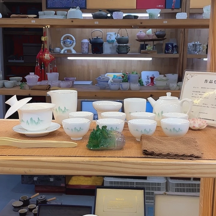 摆件666666666667767777777