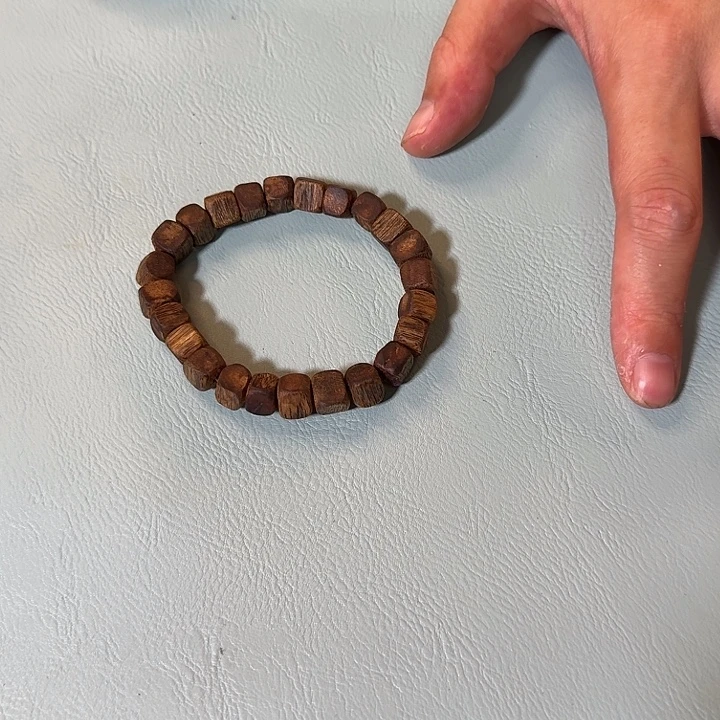 沉香手串方糖珠 单圈 多样发其一