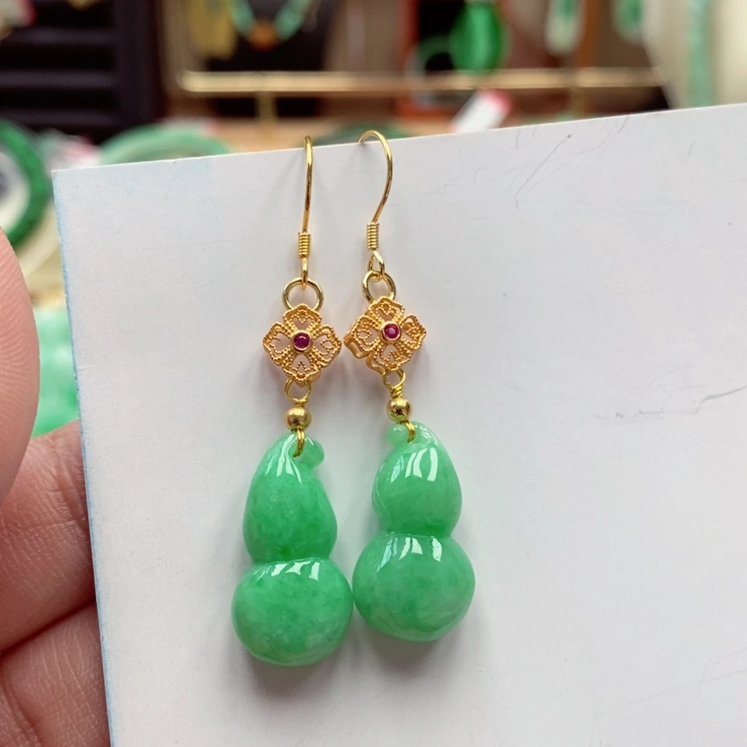 银S925镶嵌翡翠耳饰翡翠耳饰