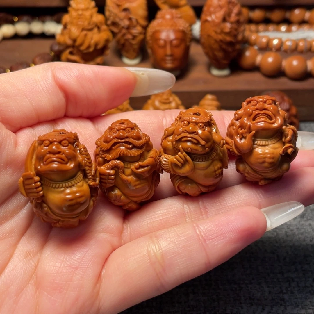 手串/手链橄榄核特价纯手工整身立雕四大天王