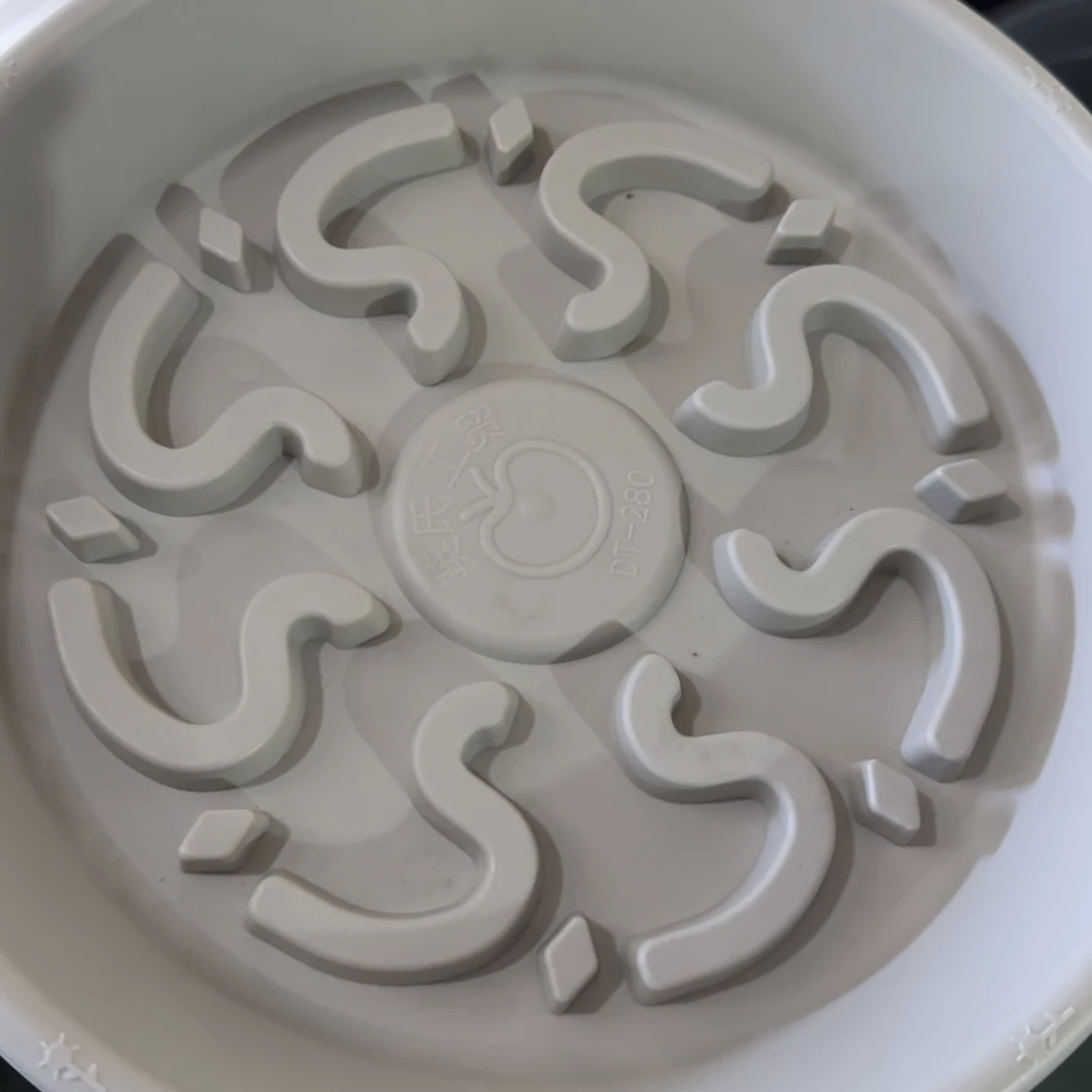 树脂人****?颜色发纯白补差5块