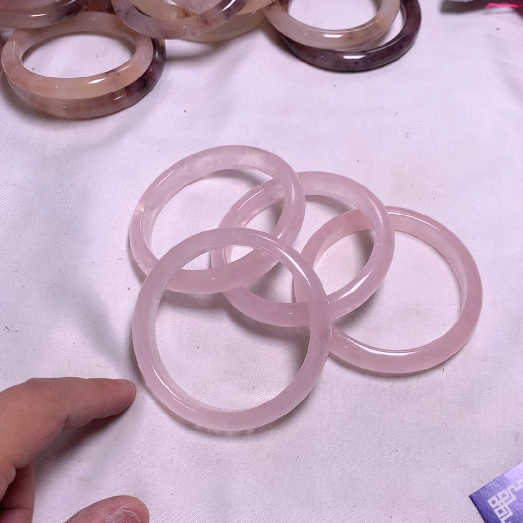 查罗石手镯（开口镯）未镶嵌60粉水正圈