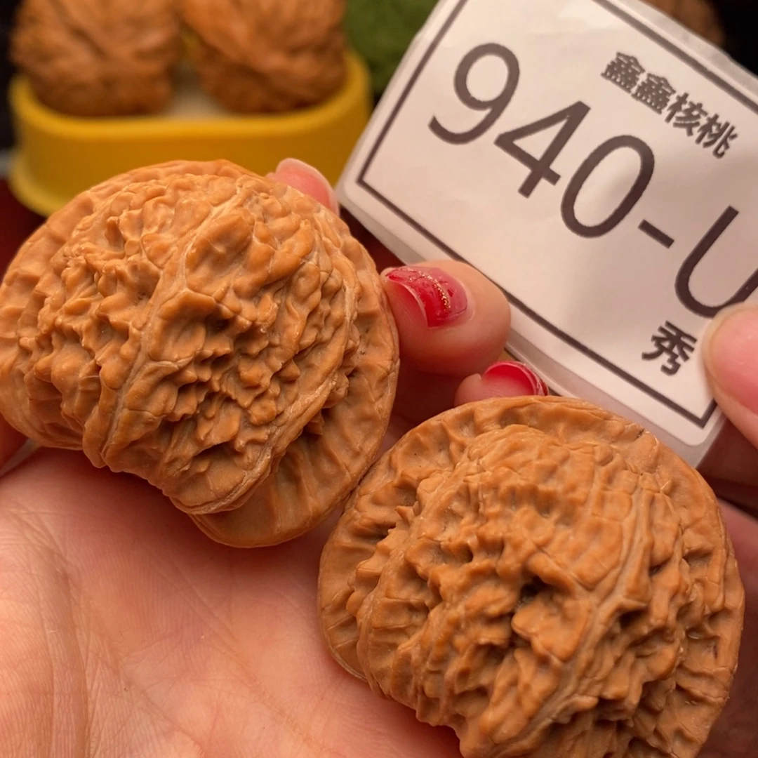 把件桃核白狮子43……