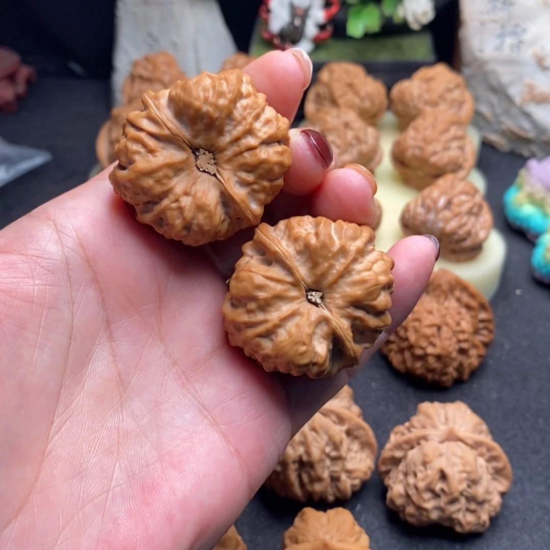 ****把件文玩核桃蛤蟆头36尺寸