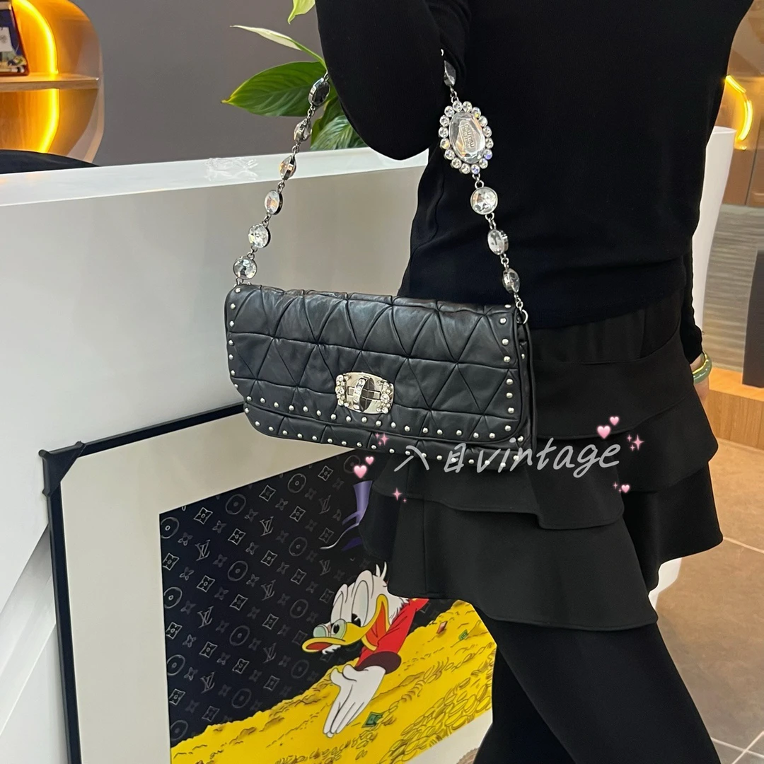 95新 MIU MIU/缪缪 珍甄 黑金水钻法棍  02708