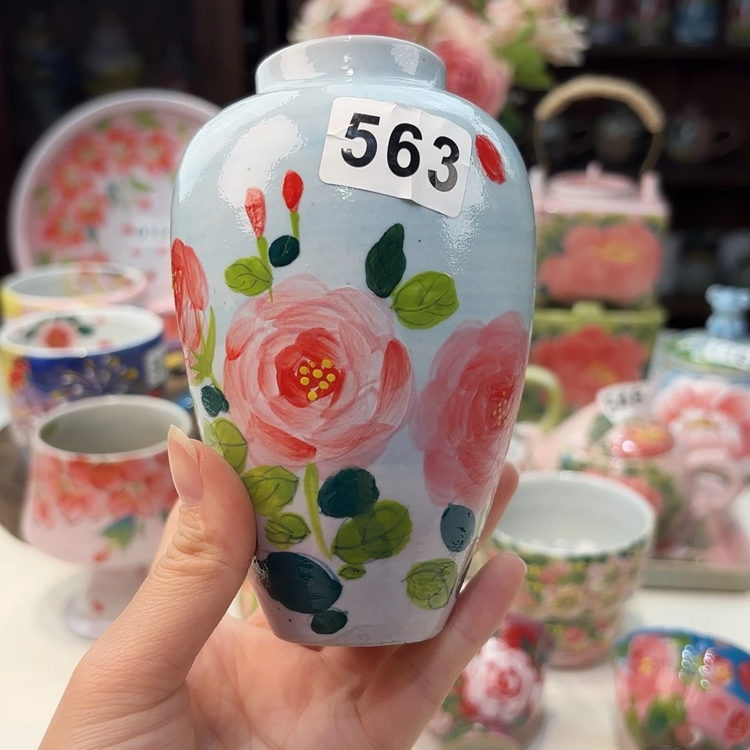 瓷片兔兔好可爱啊我