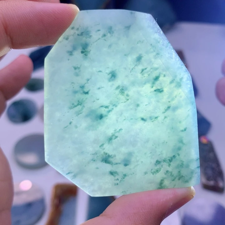 定制翡翠未镶嵌包工包料