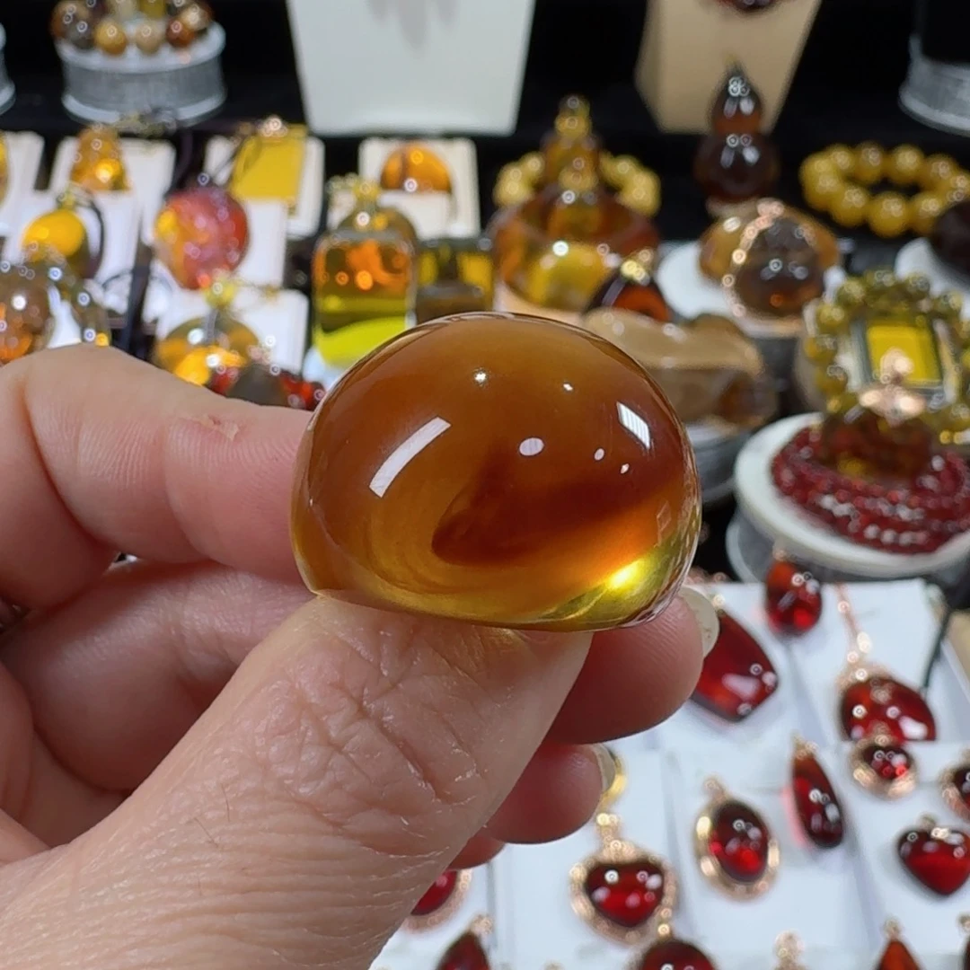 琥珀琥珀画未镶嵌于*霖