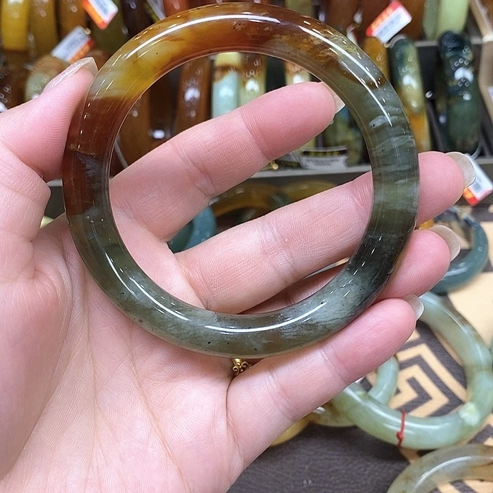未镶嵌蛇纹石玉手镯岁****4