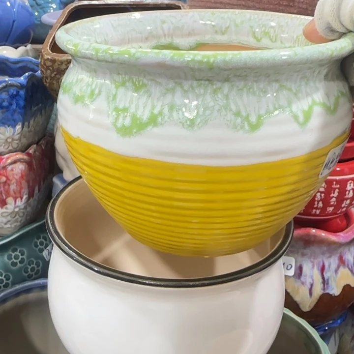 凑9块包邮，有孔，不清楚问客服