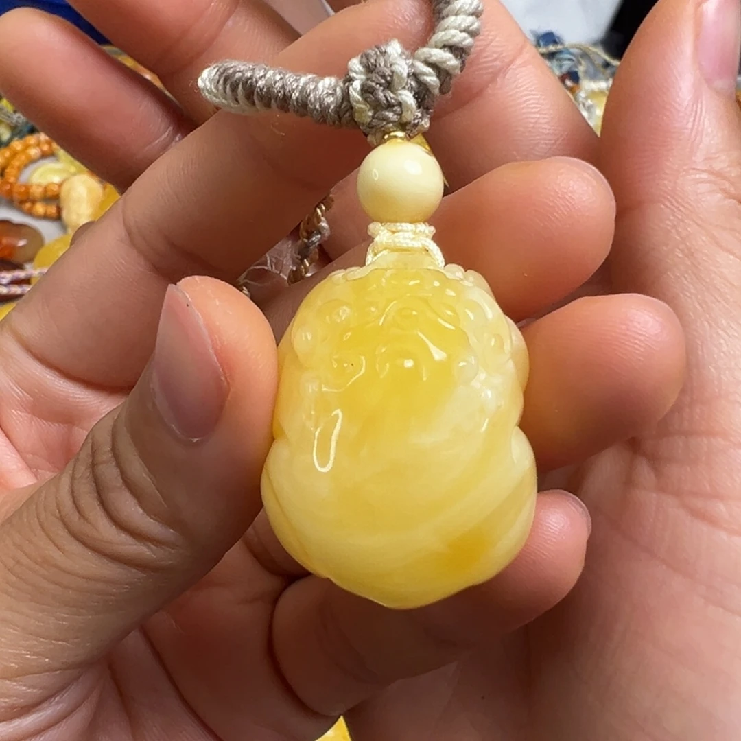 未镶嵌蜜蜡裸石蜜蜡