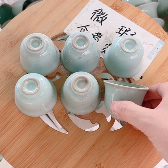 微瑕介意的勿拍，喜欢再下单，谢谢支持