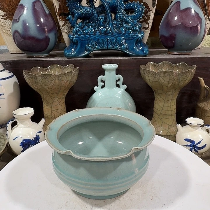 手工制作陶瓷摆件