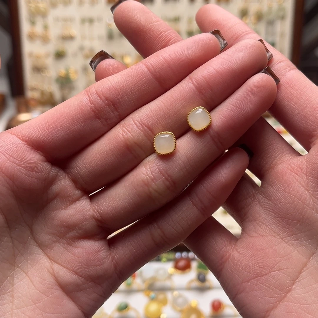 和田玉银S925镀金镶嵌耳坠