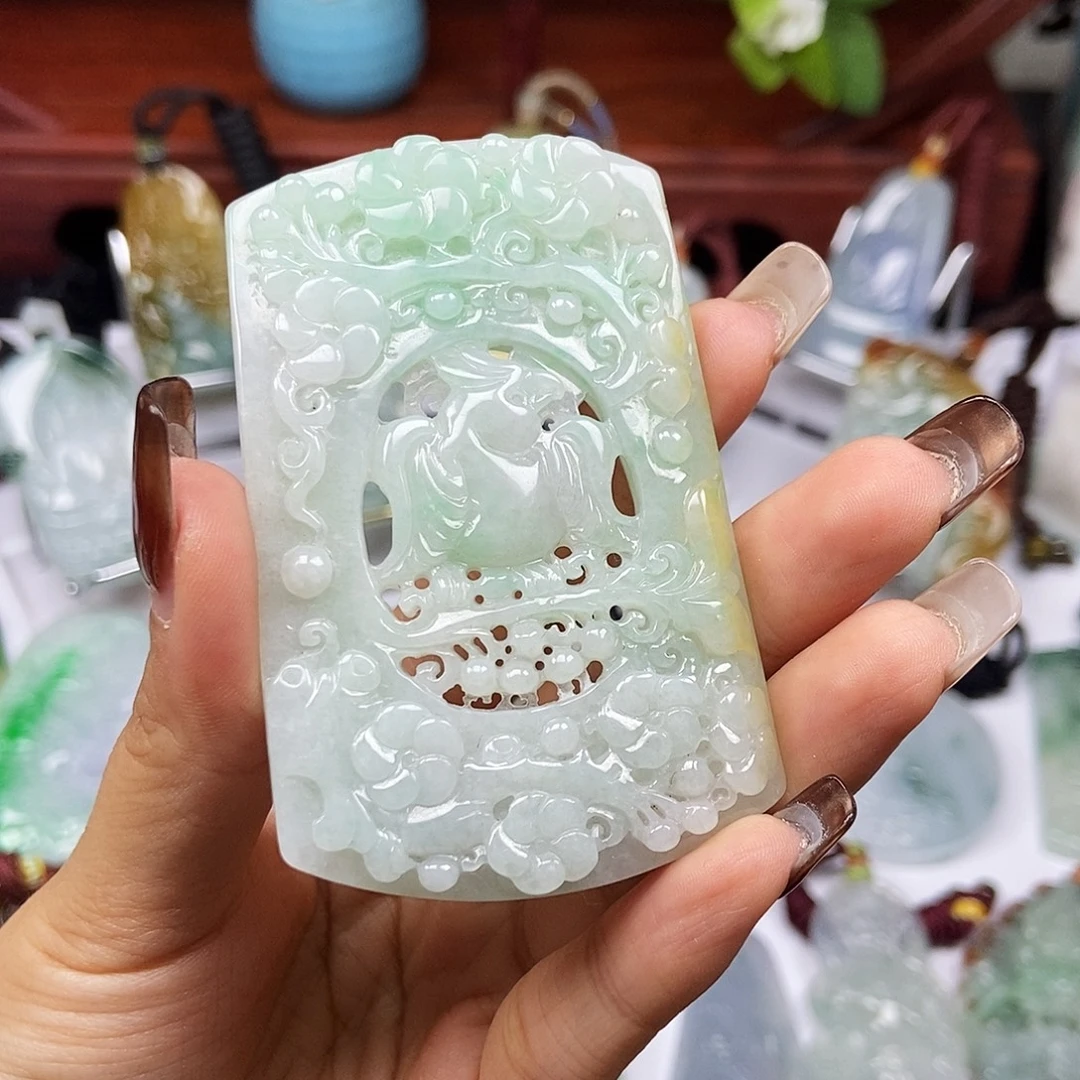 定制翡翠未镶嵌天然翡翠A货