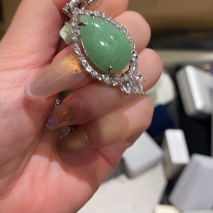是***耶中古香水沐浴露持久留香