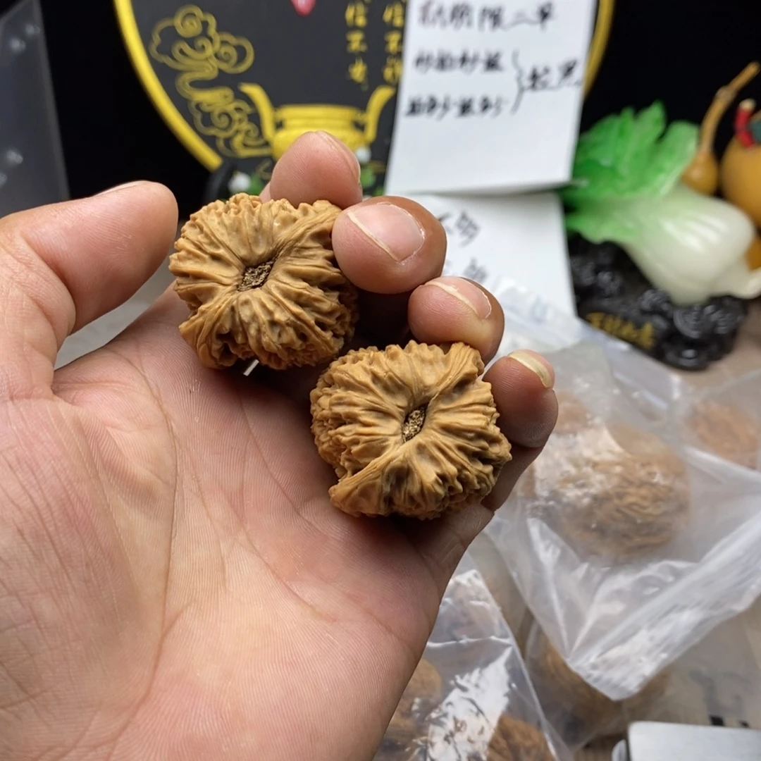 单***一文玩核桃吊坠涿鹿南疆