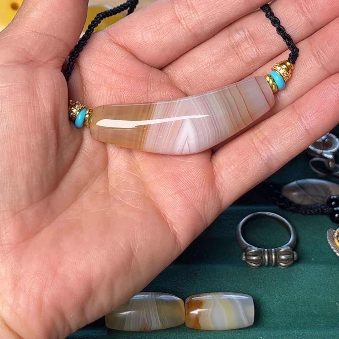 玛瑙/玉髓未镶嵌颈饰