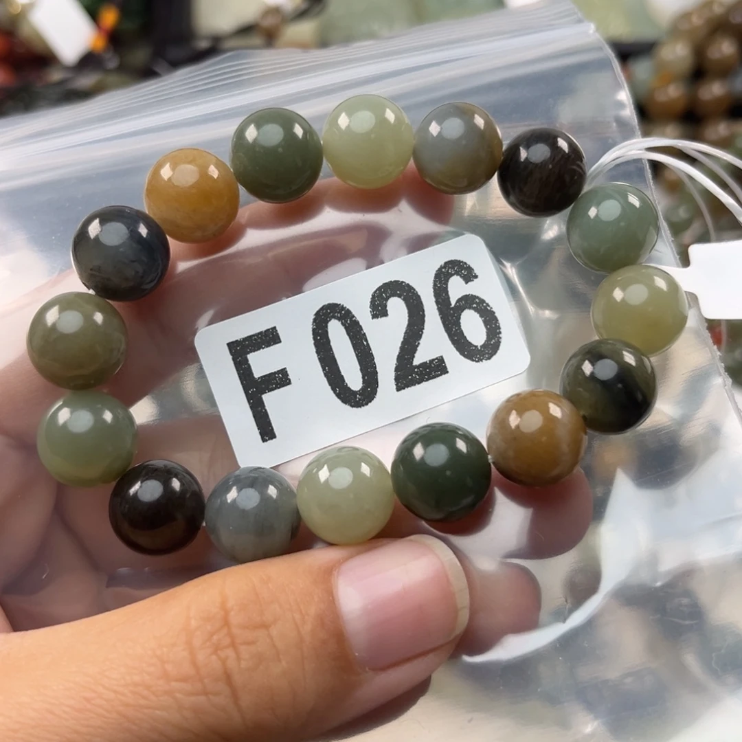 爱***兄和田玉未镶嵌珠宝奇石