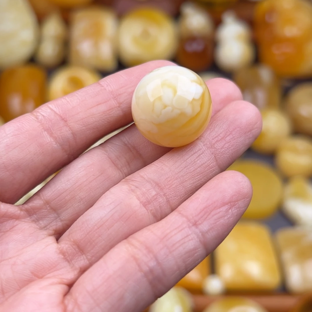 琥珀裸石未镶嵌八***饰纯天然琥珀蜜蜡无优化