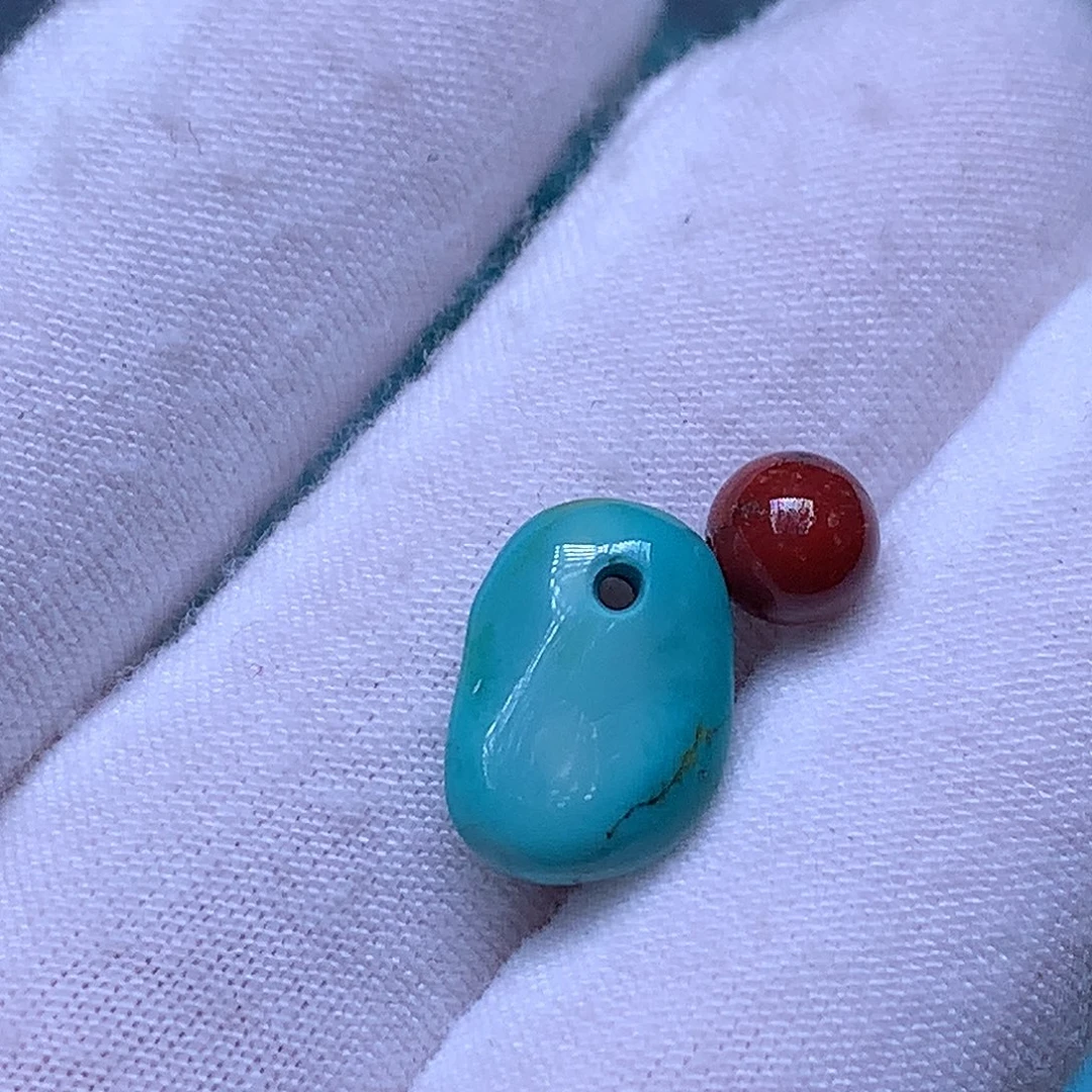 南红玛瑙未镶嵌珠宝奇石