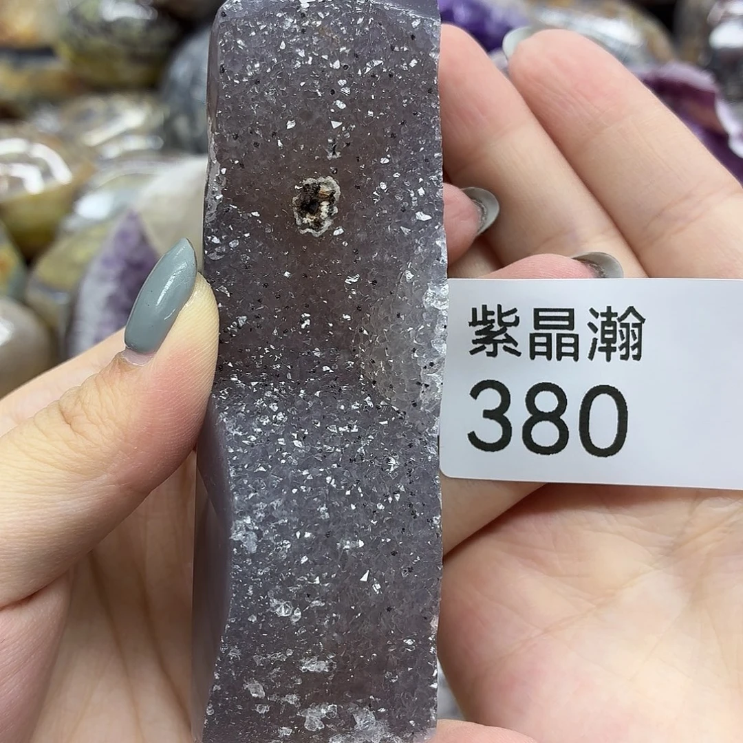 未镶嵌水晶大型摆件（非配饰）