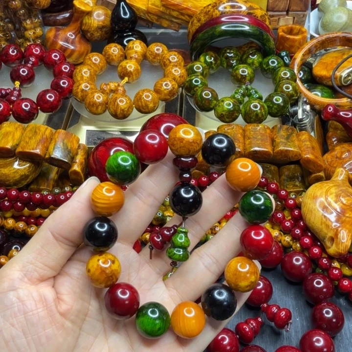 金丝楠琥珀木文玩手串