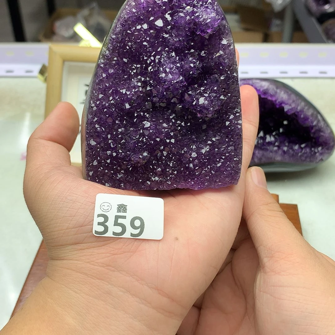 未镶嵌大型摆件（非配饰）水晶