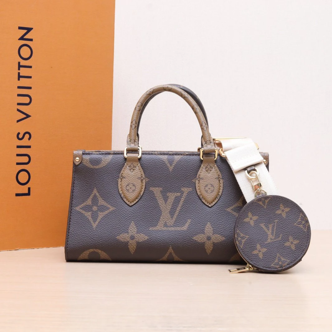 99新 LouisVuitton/路易威登 66活动 Onthego 横版三合一 芯片