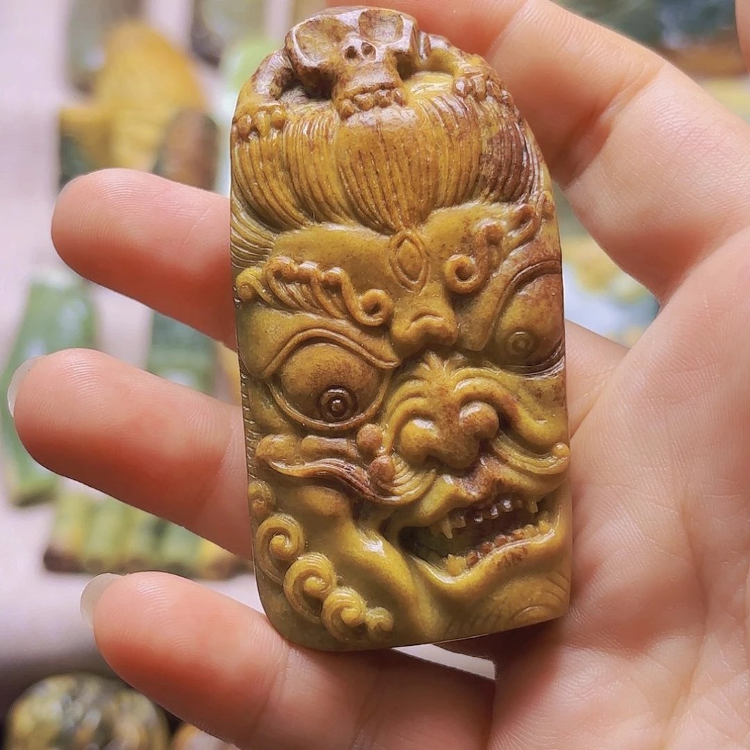 江***湖岫岩河磨玉（透闪石质玉）未镶嵌颈饰