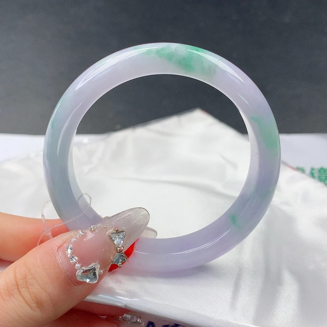 翡翠手镯未镶嵌61正53