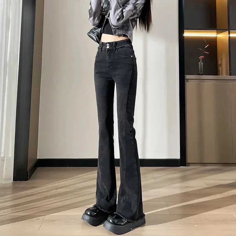 微喇牛仔裤女春季新款高腰显瘦小个子毛边马蹄加绒加厚黑色喇叭裤