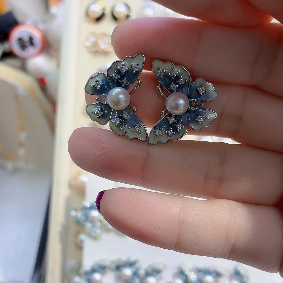 合金耳饰淡水珍珠