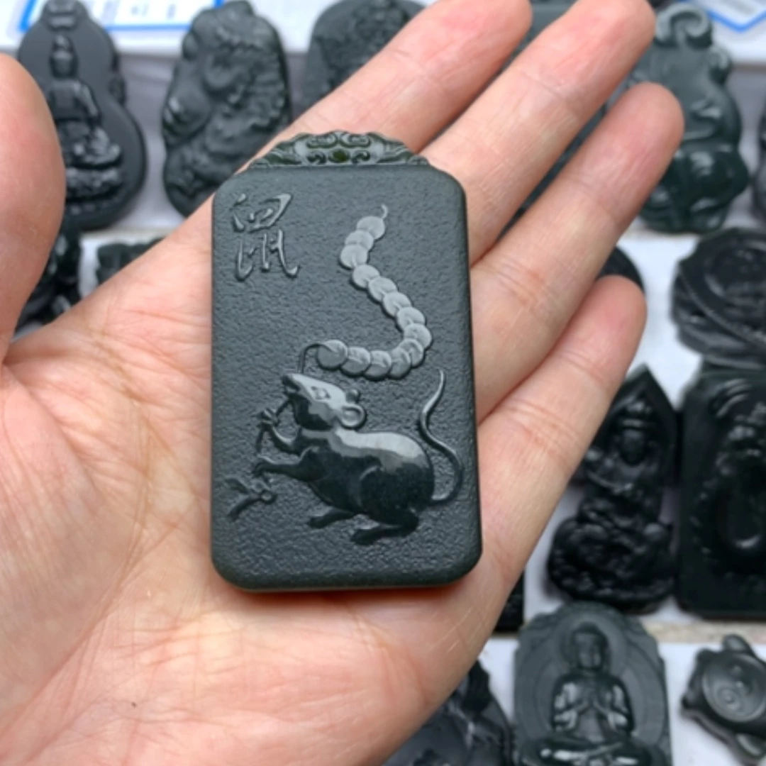 【闪购商品】颈饰未镶嵌和田玉双面雕刻