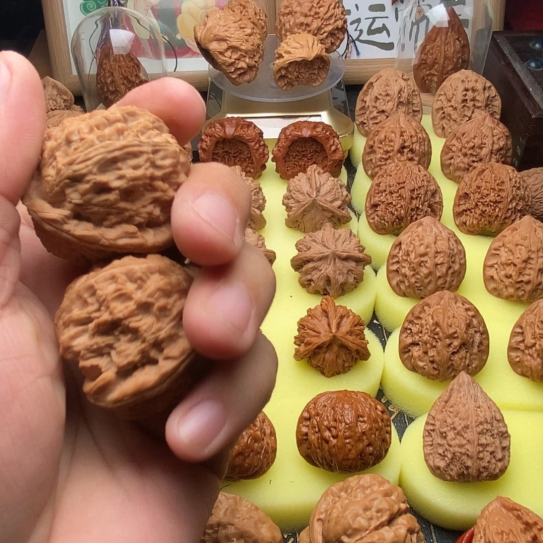 青***舟桃核把件苹果园全