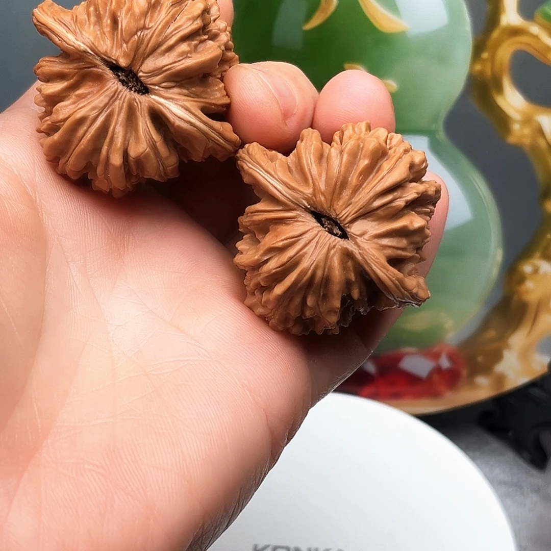 文玩核桃吊坠楼子