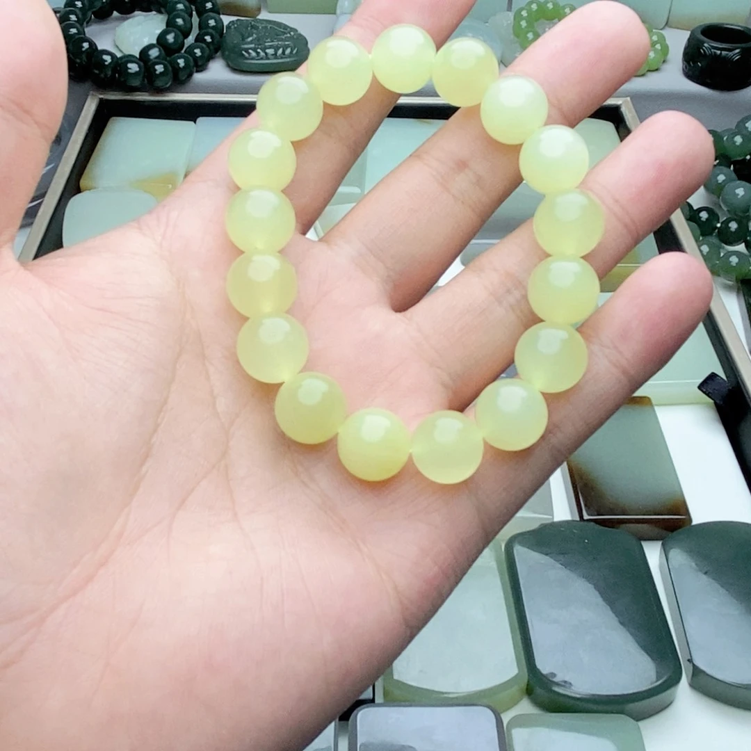 和田玉未镶嵌颈饰不***歌