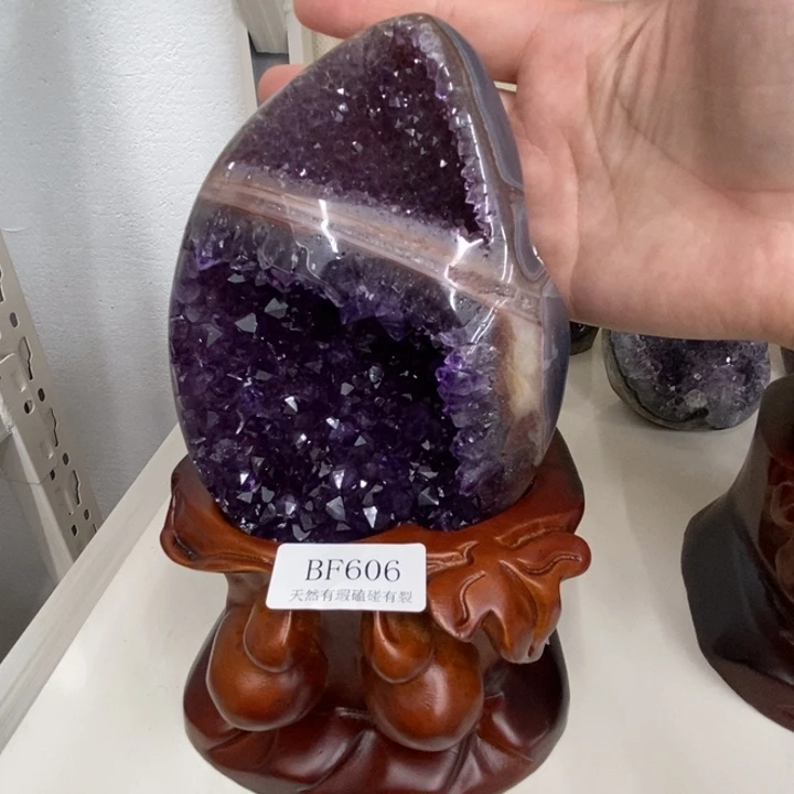 紫晶大型摆件（非配饰）未镶嵌