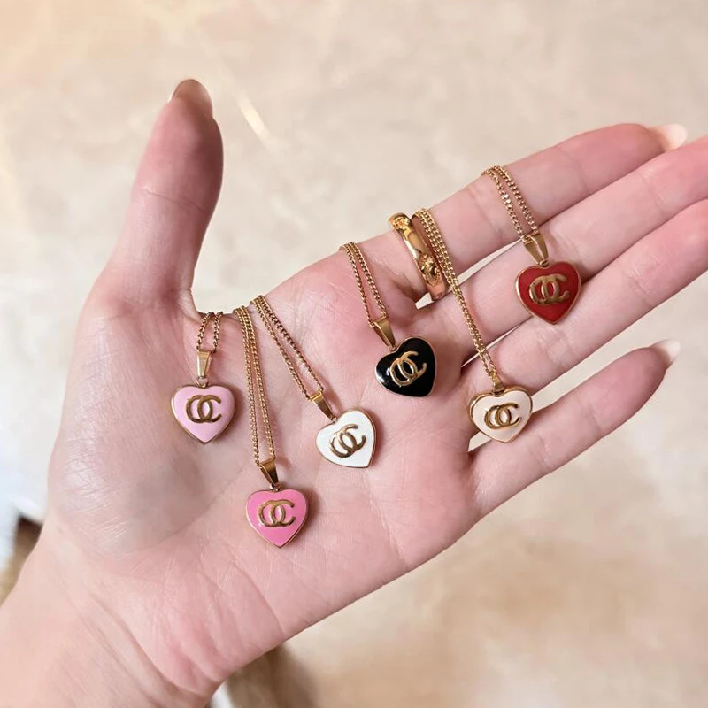 爆款双C爱心珐琅项链新款时尚潮流轻奢简约小众精致设计师饰品